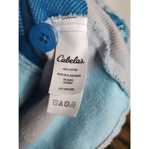 Cabela's Women's Blue and Grey Plaid Button Up Flannel Shacket Farm Chores Cozy - Picture 7 of 8